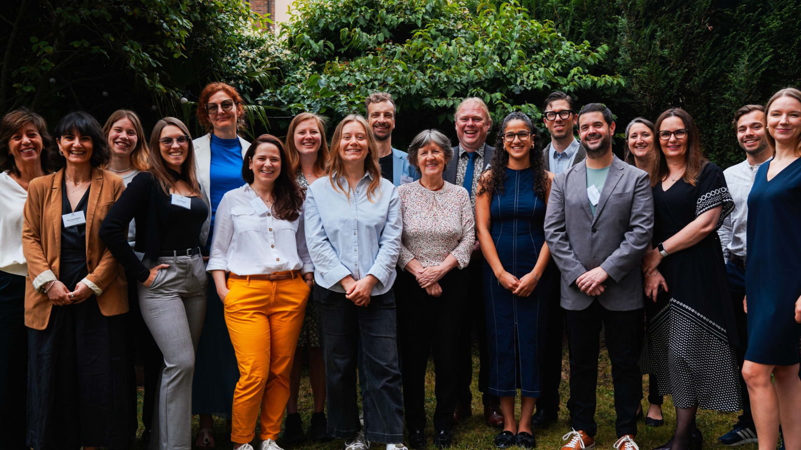 A group of people working on the rUsilience project